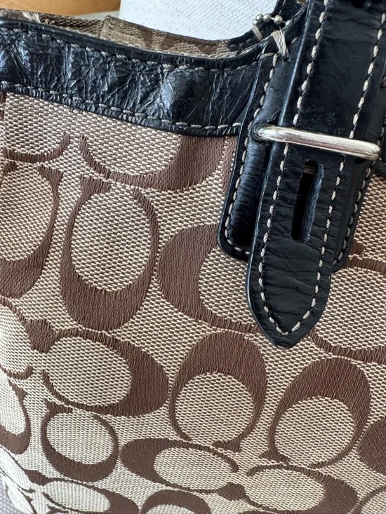 COACH VTG Signature Gallery East-West Y2K Tan Canvas Leather Tote Shoulder Bag - Picture 14 of 17